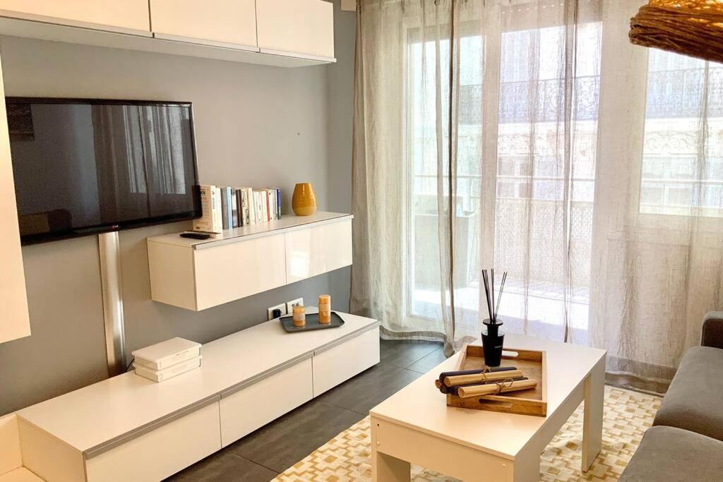 Cannes Plein Centre - 3 Min Croisette Et Plages Appartement Buitenkant foto